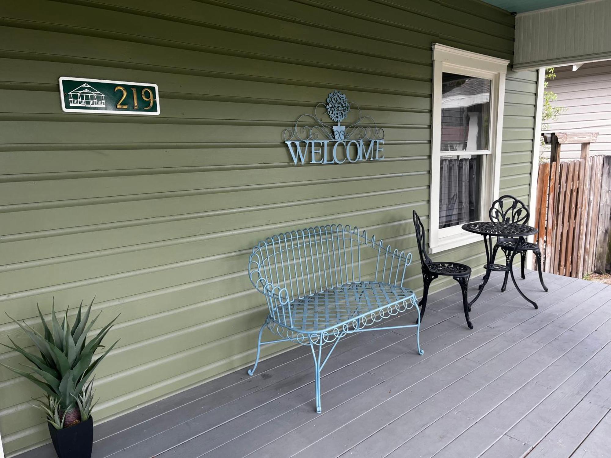 Southern Charm In Lakeland Exterior photo